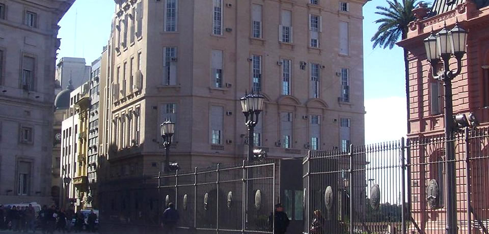 Secretos servicios y el nacimiento de la AFI