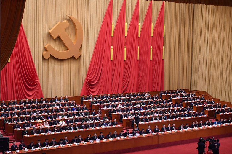 Los chinos se muestran para liderar el movimiento comunista internacional