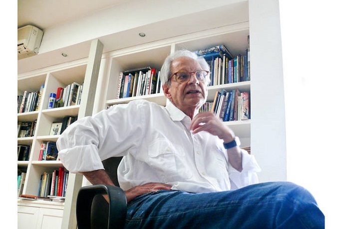 El Roto: «Hoy, los instrumentos financieros se usan como instrumentos bélicos»