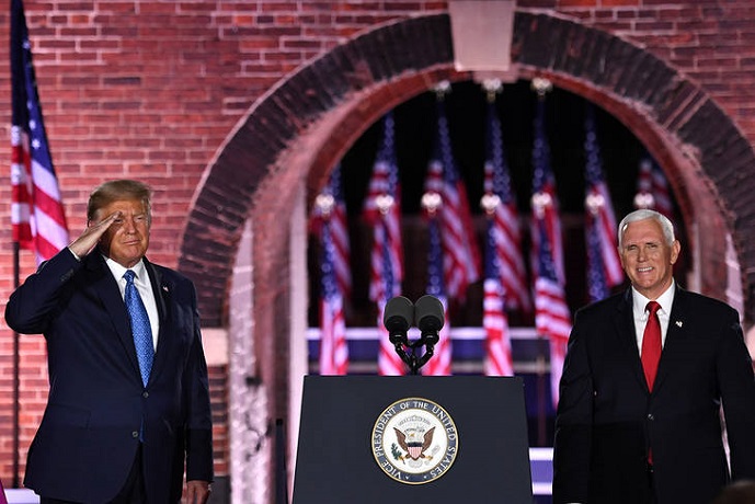 Trump, con el apoyo de un «amigo negro» y los Vigilantes Blancos