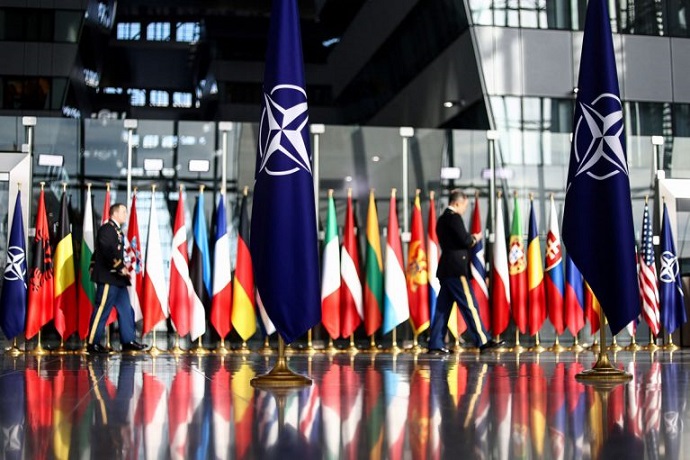 La OTAN juega a provocar al «oso ruso», la vieja tentación de Occidente