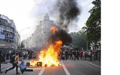 Un infierno que terminó incinerando a Merkel