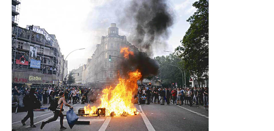 Un infierno que terminó incinerando a Merkel