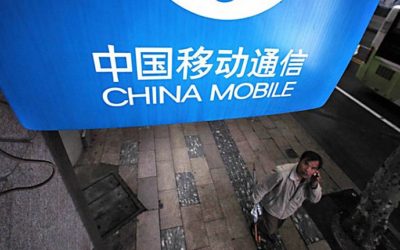 Guerra comercial con China: Trump bloquea el ingreso a EEUU al mayor proveedor de telefonía celular del mundo