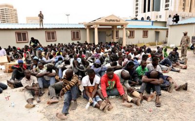 La UE planea centros de detención para migrantes en Libia