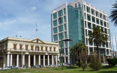 Debate en Montevideo para evitar un baño de sangre en Venezuela
