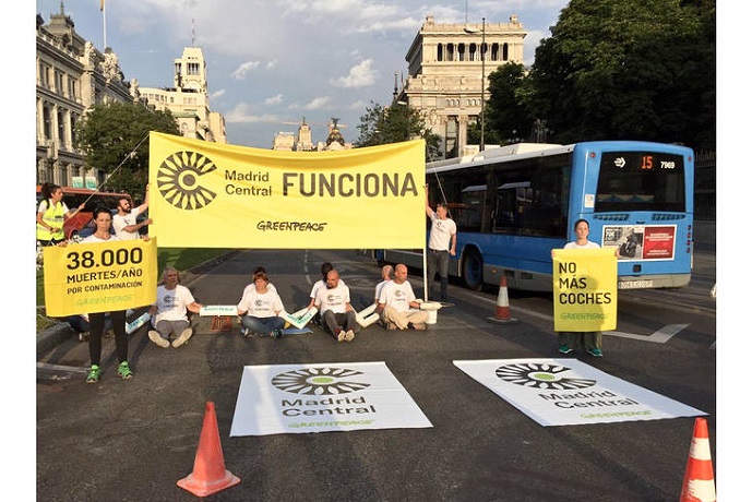 La derecha que gobierna Madrid dio su primera batalla contra el medio ambiente