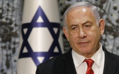 Netanyahu da un paso al costado pero espera volver pronto
