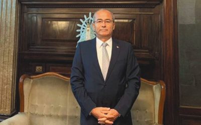 Şefik Vural Altay, embajador de Turquía en Argentina: «Es inaceptable que EE UU use a un grupo terrorista contra otro»
