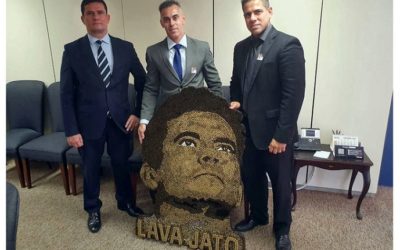 Armamentismo en Brasil: casquillos de bala para agasajar al ministro Moro