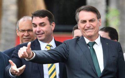 Una causa por lavado de dinero complica a Flavio, el hijo mayor de Bolsonaro