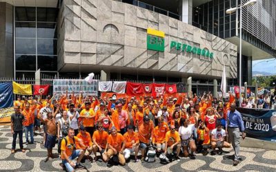 Brasil: los camioneros se suman a la huelga de petroleros contra el desguace de Petrobras