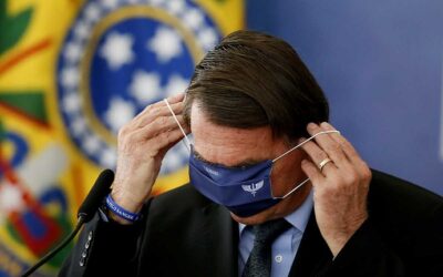 Bolsonaro pierde apoyo mientras Mourão se peina para la foto