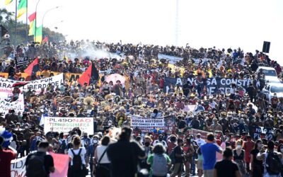 Comunidades aborígenes dan pelea en Brasilia para defender sus tierras