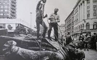 A 30 años de la disolución de la Unión Soviética: la persistente actualidad de aquellas crónicas
