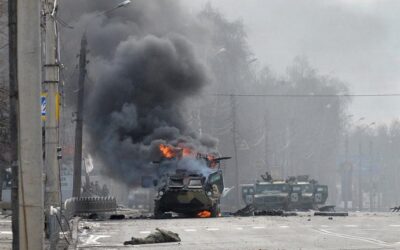 Se estrecha el cerco sobre Kiev en medio de complejas negociaciones