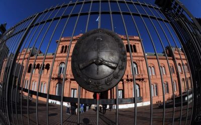 Acuerdos básicos en tensión
