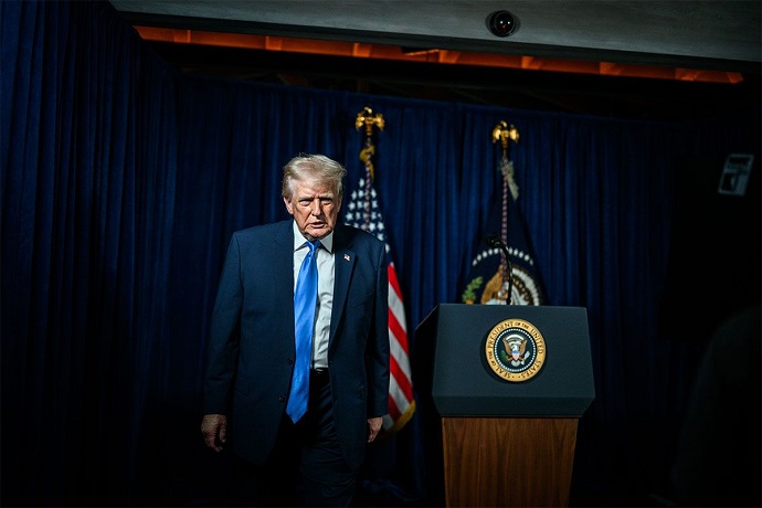 Trump, bloqueado por la Corte con los aranceles y las dudas para atacar Irán